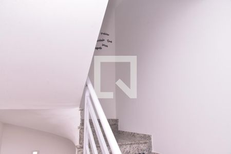 Escada de casa à venda com 3 quartos, 126m² em Campestre, Santo André