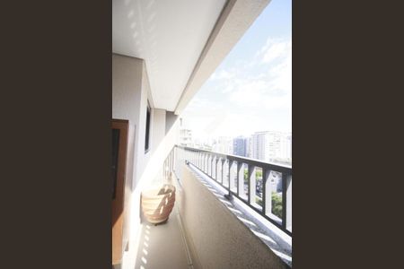 Varanda de apartamento para alugar com 1 quarto, 40m² em Moema, São Paulo