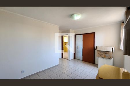 Sala de apartamento à venda com 2 quartos, 54m² em Jardim Pitangueiras I, Jundiaí
