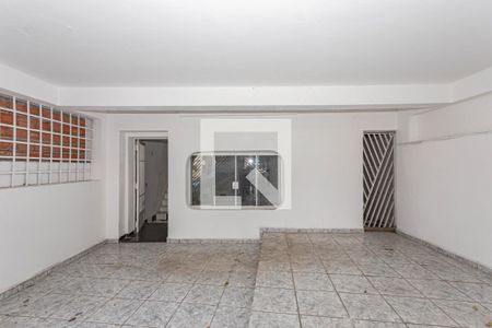 Casa à venda com 255m², 5 quartos e 2 vagas Casa à venda com 255m², 5 quartos e 2 vagasGaragem