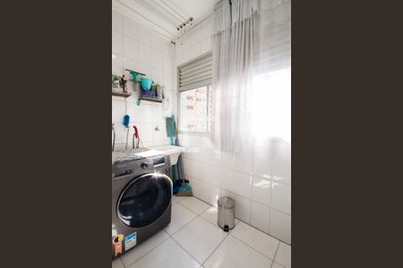 Apartamento à venda com 100m², 3 quartos e 3 vagas Apartamento à venda com 100m², 3 quartos e 3 vagasÁrea de Serviço