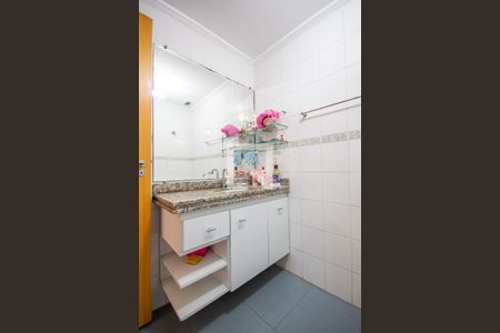 Apartamento à venda com 100m², 3 quartos e 3 vagas Apartamento à venda com 100m², 3 quartos e 3 vagasBanheiro 2