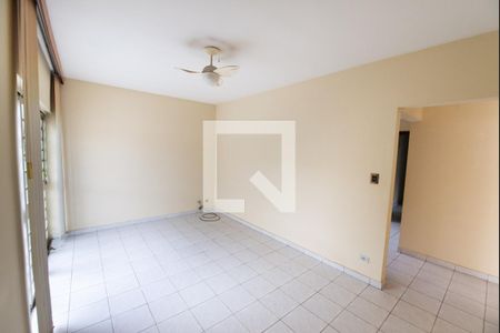 Sala de casa para alugar com 3 quartos, 150m² em Parque Residencial Bom Conselho, Taubaté