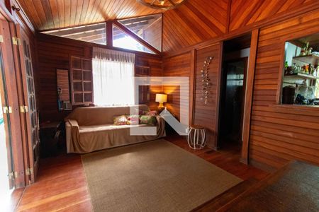 Sala  de casa para alugar com 3 quartos, 500m² em Engenho do Mato, Niterói