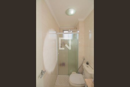 Banheiro de apartamento para alugar com 1 quarto, 53m² em Vila Ema, São Paulo