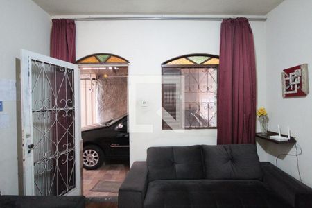 Casa 1 - Sala de casa à venda com 4 quartos, 150m² em Tupi B, Belo Horizonte