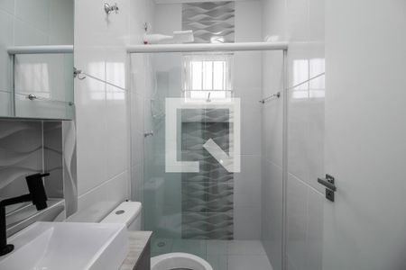 Banheiro de kitnet/studio para alugar com 1 quarto, 25m² em Vila Santa Teresa (zona Leste), São Paulo