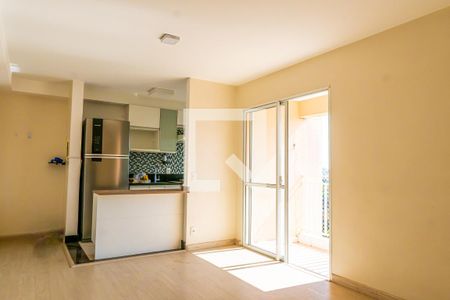 Sala de apartamento para alugar com 2 quartos, 63m² em Loteamento Chácara Prado, Campinas