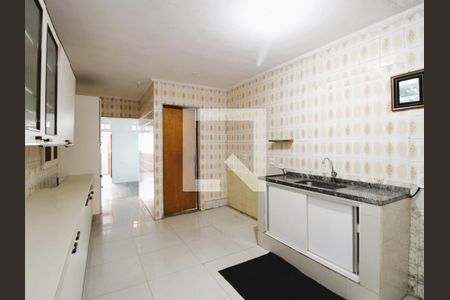 Cozinha de casa para alugar com 4 quartos, 100m² em Parque Edu Chaves, São Paulo