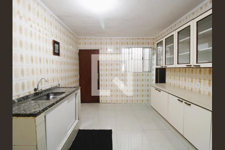 Cozinha de casa à venda com 4 quartos, 100m² em Parque Edu Chaves, São Paulo