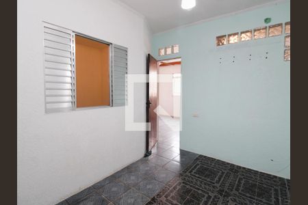 Sala de casa à venda com 4 quartos, 100m² em Parque Edu Chaves, São Paulo