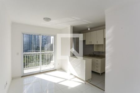Sala de apartamento para alugar com 2 quartos, 56m² em Vila Andrade, São Paulo