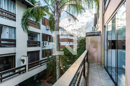 Sala de apartamento à venda com 3 quartos, 90m² em Ipanema, Porto Alegre