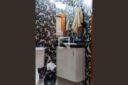 Lavabo de casa de condomínio para alugar com 3 quartos, 130m² em Vila Ré, São Paulo