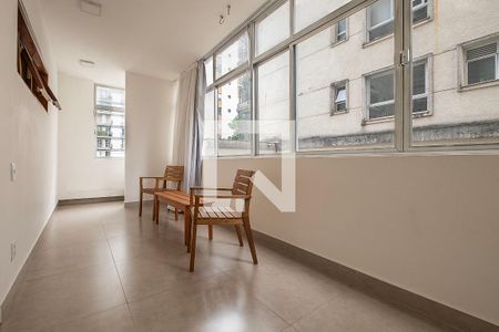 Sala de apartamento para alugar com 4 quartos, 219m² em Jardim Paulista, São Paulo
