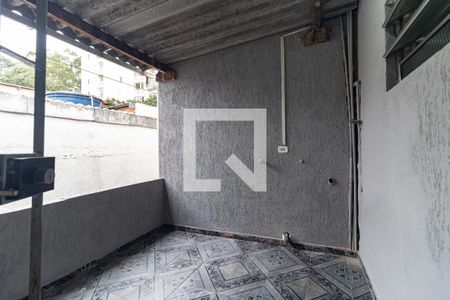 Varanda da Suíte de casa para alugar com 2 quartos, 70m² em Vila Caraguatá, São Paulo