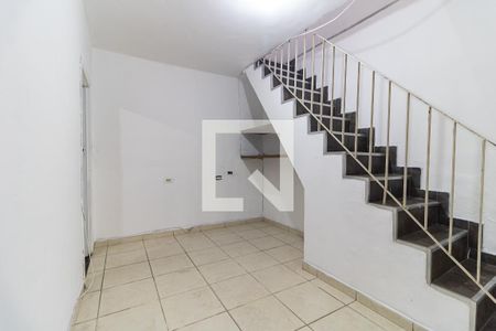 Sala de casa para alugar com 2 quartos, 70m² em Vila Caraguatá, São Paulo