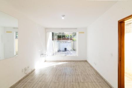 Sala de casa para alugar com 3 quartos, 101m² em Campo Grande, Rio de Janeiro