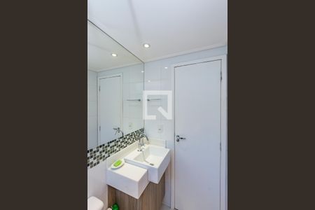 Banheiro Social de apartamento à venda com 3 quartos, 80m² em Buritis, Belo Horizonte