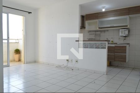 Sala  de apartamento para alugar com 3 quartos, 74m² em Taquara, Rio de Janeiro