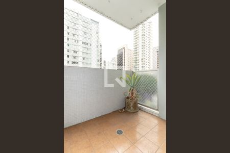 Sacada de apartamento para alugar com 3 quartos, 85m² em Vila Uberabinha, São Paulo