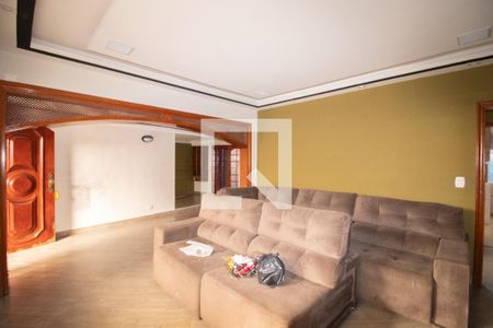 Sala de casa para alugar com 3 quartos, 1200m² em Vila Gustavo, São Paulo