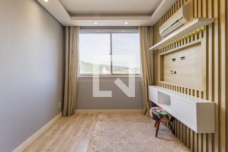 Sala de apartamento para alugar com 3 quartos, 68m² em Jardim Carvalho, Porto Alegre