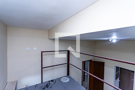 Mezanino de casa para alugar com 1 quarto, 45m² em Vila Diva, São Paulo