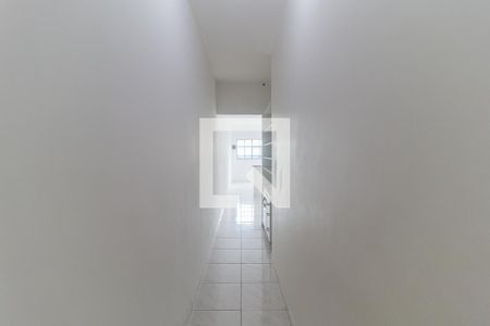 Corredor de casa para alugar com 3 quartos, 70m² em Parque Santana, Mogi das Cruzes