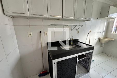 Cozinha de apartamento para alugar com 2 quartos, 42m² em Vila Urupês, Suzano