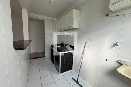 Cozinha e Área de Serviço de apartamento para alugar com 2 quartos, 42m² em Vila Urupês, Suzano