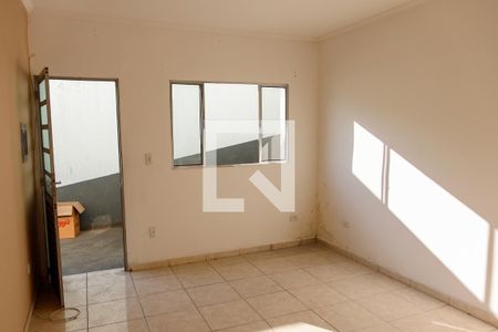 sala de casa à venda com 2 quartos, 71m² em Santa Maria, Osasco