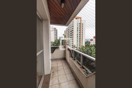 Varanda de apartamento à venda com 3 quartos, 200m² em Santana, São Paulo
