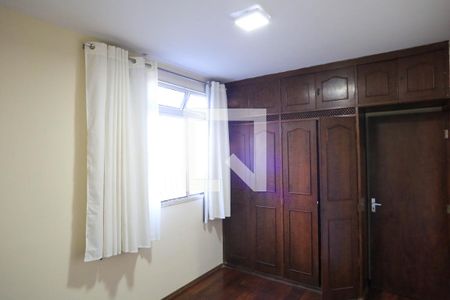 Quarto de apartamento à venda com 2 quartos, 87m² em Colégio Batista, Belo Horizonte