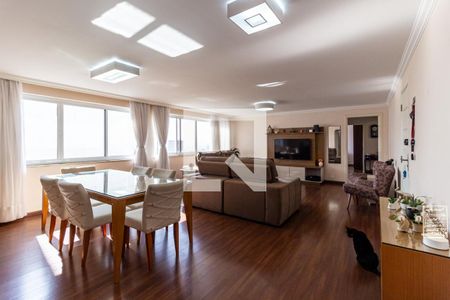 Sala de apartamento à venda com 3 quartos, 209m² em Higienópolis, São Paulo