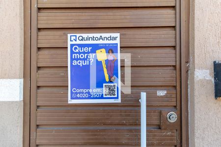 Casa de condomínio à venda com 46m², 2 quartos e 1 vaga Casa de condomínio à venda com 46m², 2 quartos e 1 vagaPlaquinha