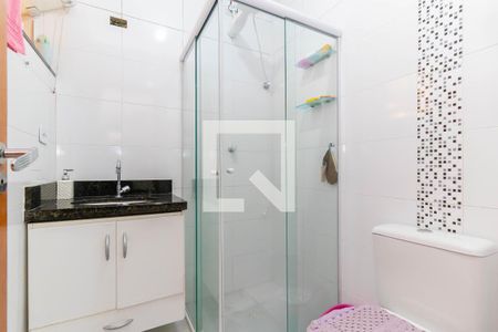 Casa de condomínio à venda com 46m², 2 quartos e 1 vaga Casa de condomínio à venda com 46m², 2 quartos e 1 vagaBanheiro