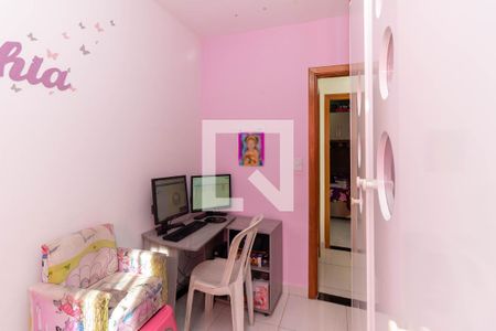 Casa de condomínio à venda com 46m², 2 quartos e 1 vaga Casa de condomínio à venda com 46m², 2 quartos e 1 vagaQuarto 2