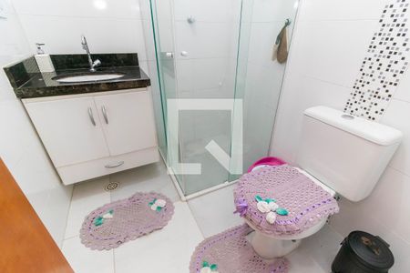 Casa de condomínio à venda com 46m², 2 quartos e 1 vaga Casa de condomínio à venda com 46m², 2 quartos e 1 vagaBanheiro
