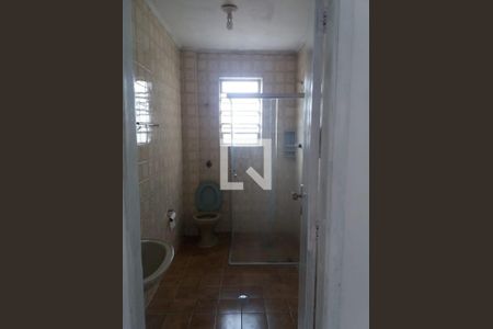 Banheiro de apartamento para alugar com 2 quartos, 69m² em Taboão, São Bernardo do Campo