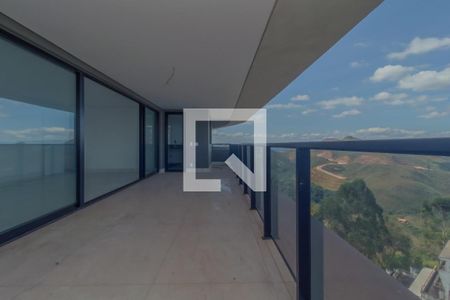 Foto 02 de apartamento à venda com 4 quartos, 187m² em Jardim da Torre, Nova Lima