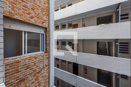 Vista de apartamento para alugar com 2 quartos, 49m² em Embaré, Santos