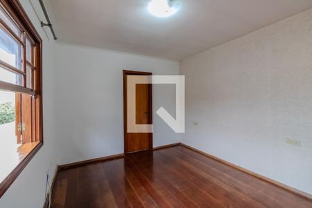 Casa para alugar com 3 quartos, 254m² em Jardim Londrina, São Paulo