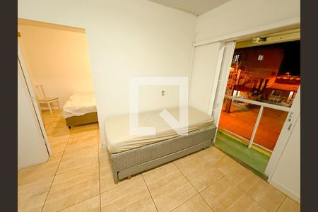 Apartamento para alugar com 1 quarto, 40m² em Ponta das Canas, Florianópolis