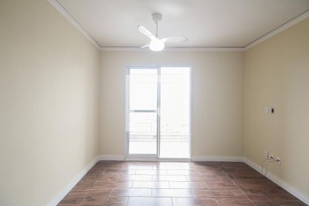 Sala  de apartamento à venda com 3 quartos, 67m² em Guaiaúna, São Paulo