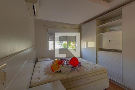 Quarto 1 de casa de condomínio para alugar com 3 quartos, 98m² em Mato Grande, Canoas