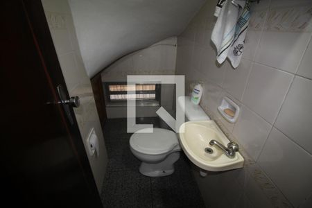 Lavabo de casa à venda com 3 quartos, 179m² em Terceira Divisão de Interlagos, São Paulo