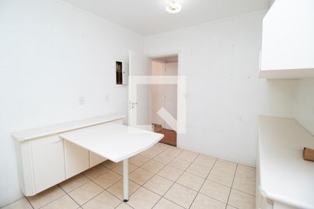 Cozinha de apartamento à venda com 3 quartos, 126m² em Vila Bastos, Santo André