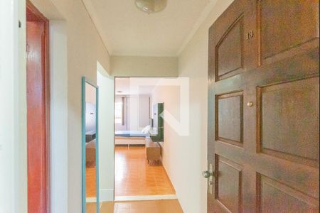 Hall de Entrada de apartamento para alugar com 1 quarto, 38m² em Vila Lidia, Campinas