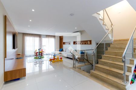 Sala de casa à venda com 3 quartos, 300m² em Vila Maria Alta, São Paulo